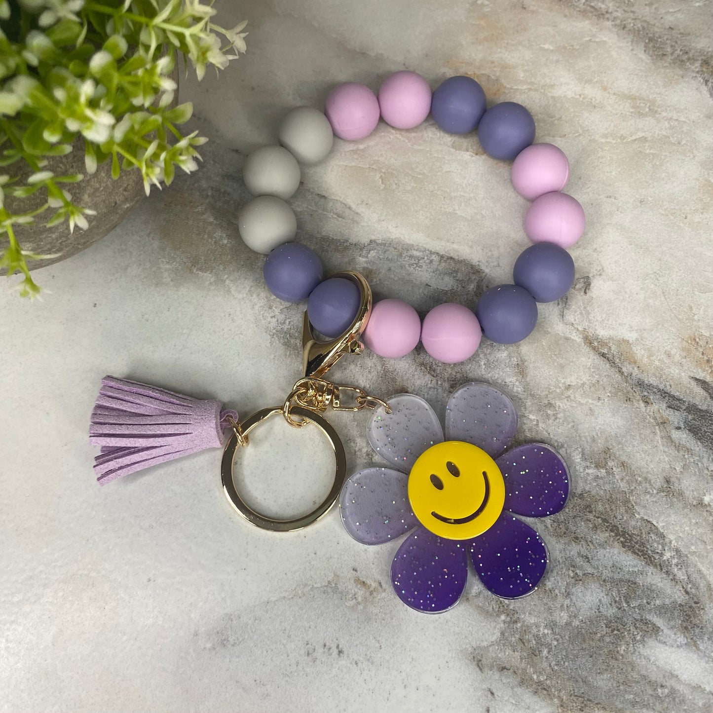 Silicone & Acrylic Bracelet Keychain - Daisy - Purple