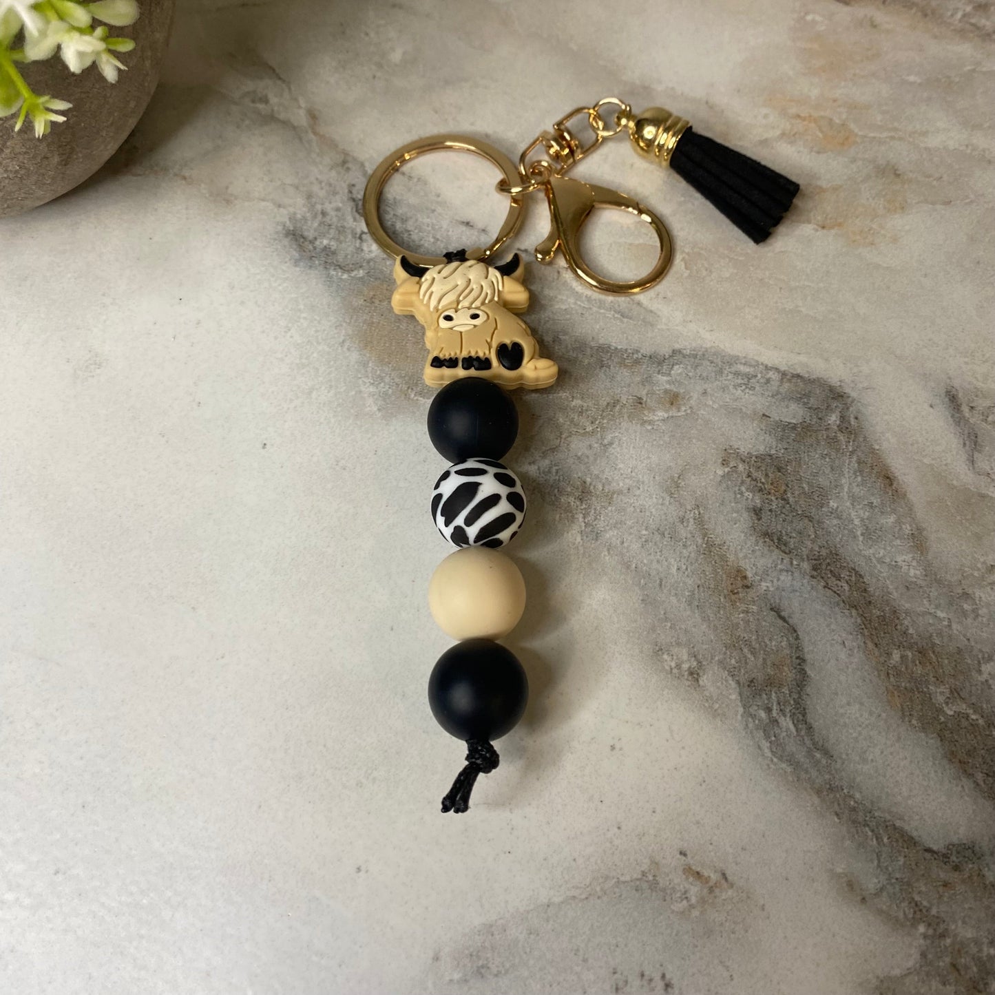 Keychain - Silicone Bead - Highland Cow - Black