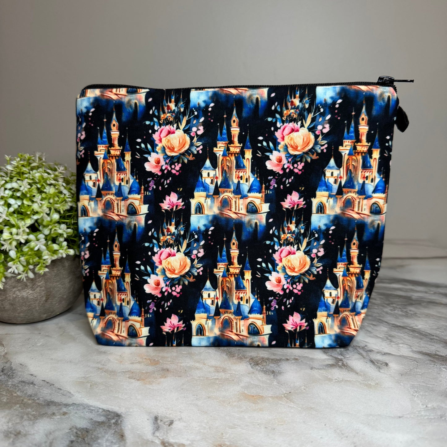 Pouch XL - Princess Castle