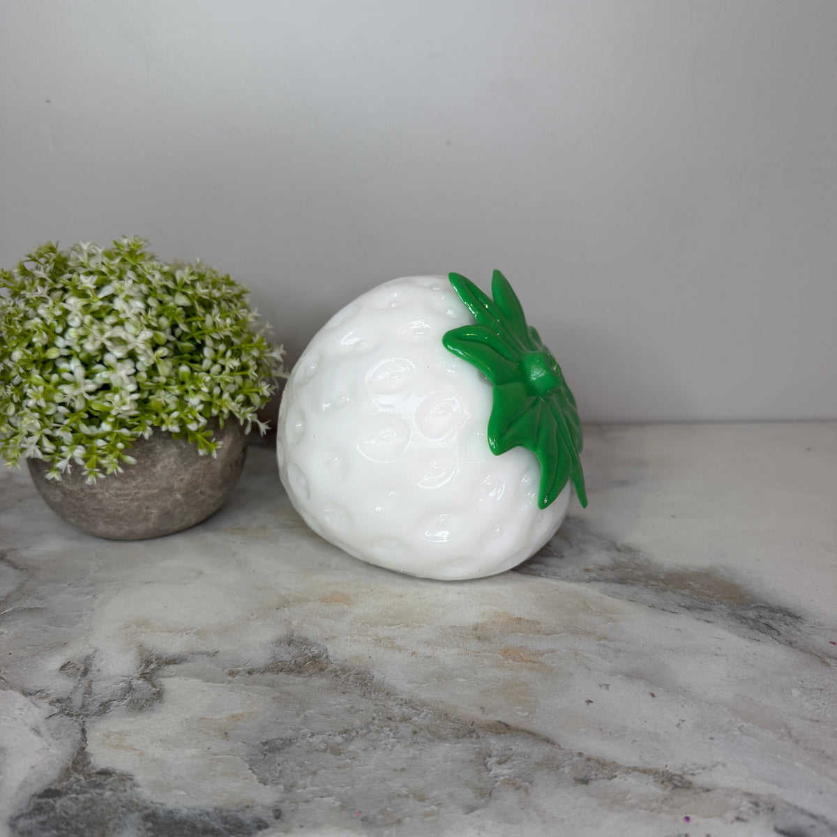 Squishy Toy - Color Changing Strawberry Dough, Jumbo