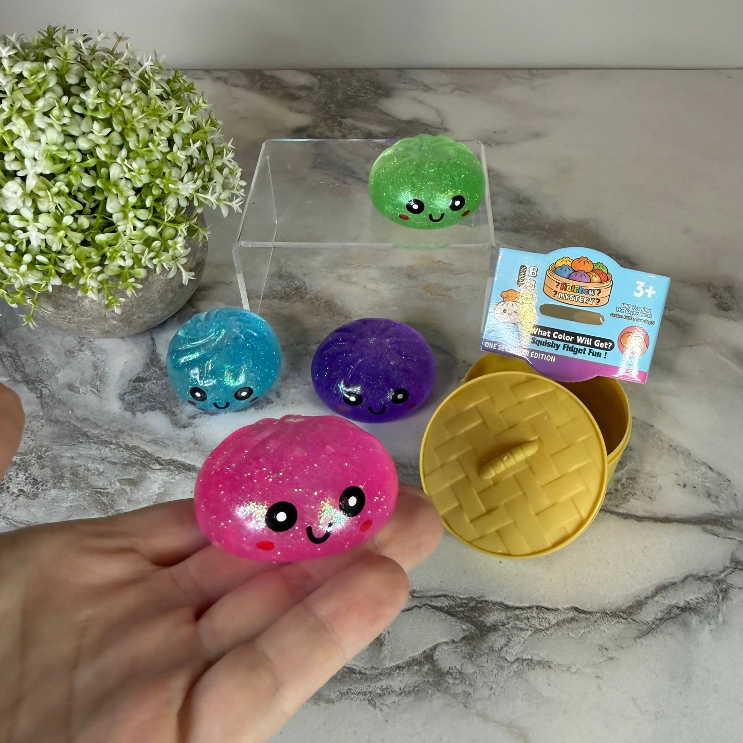 Squishy Toy - Mini Dumpling, Slow Gel Glitter