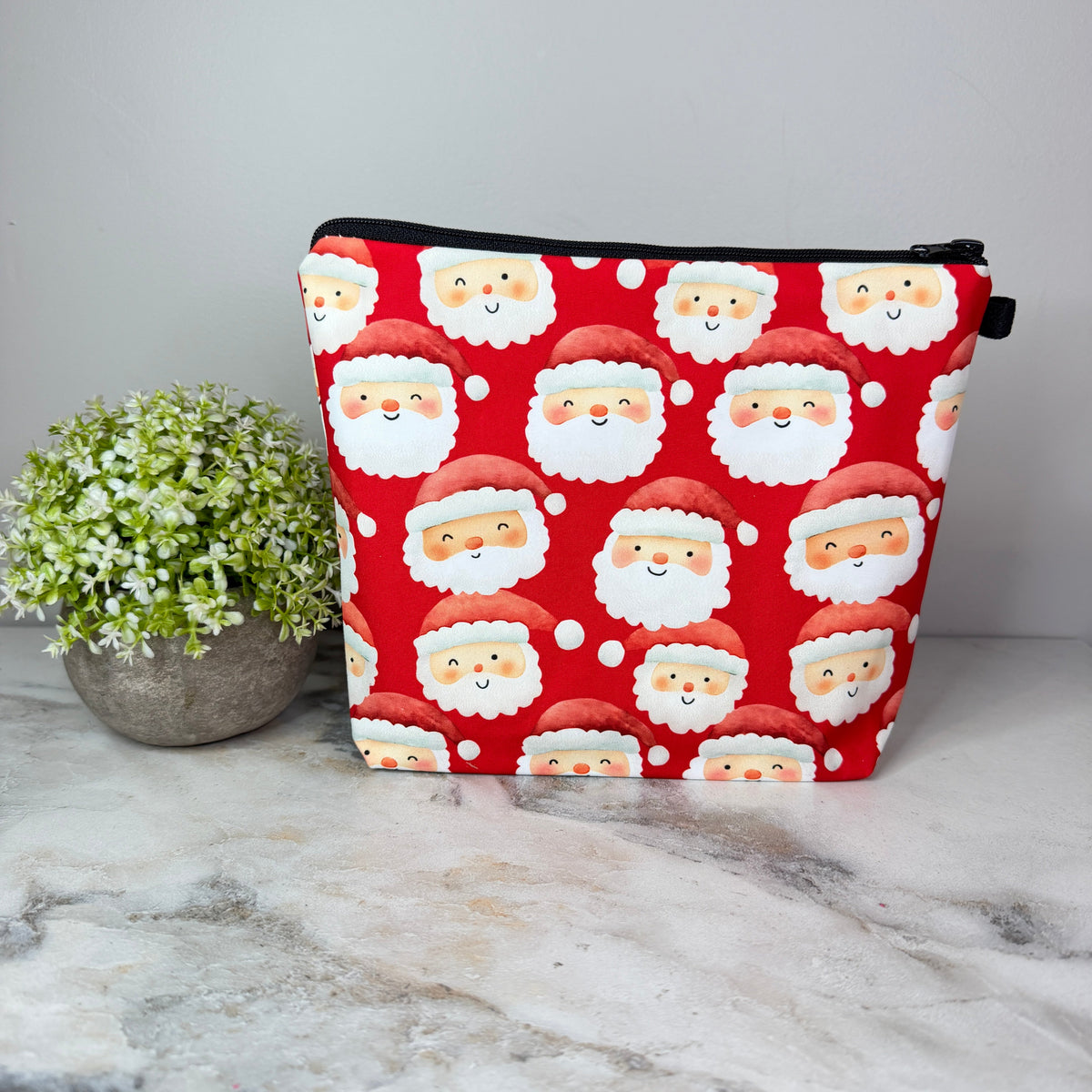 Pouch XL - Christmas - Santa Wink