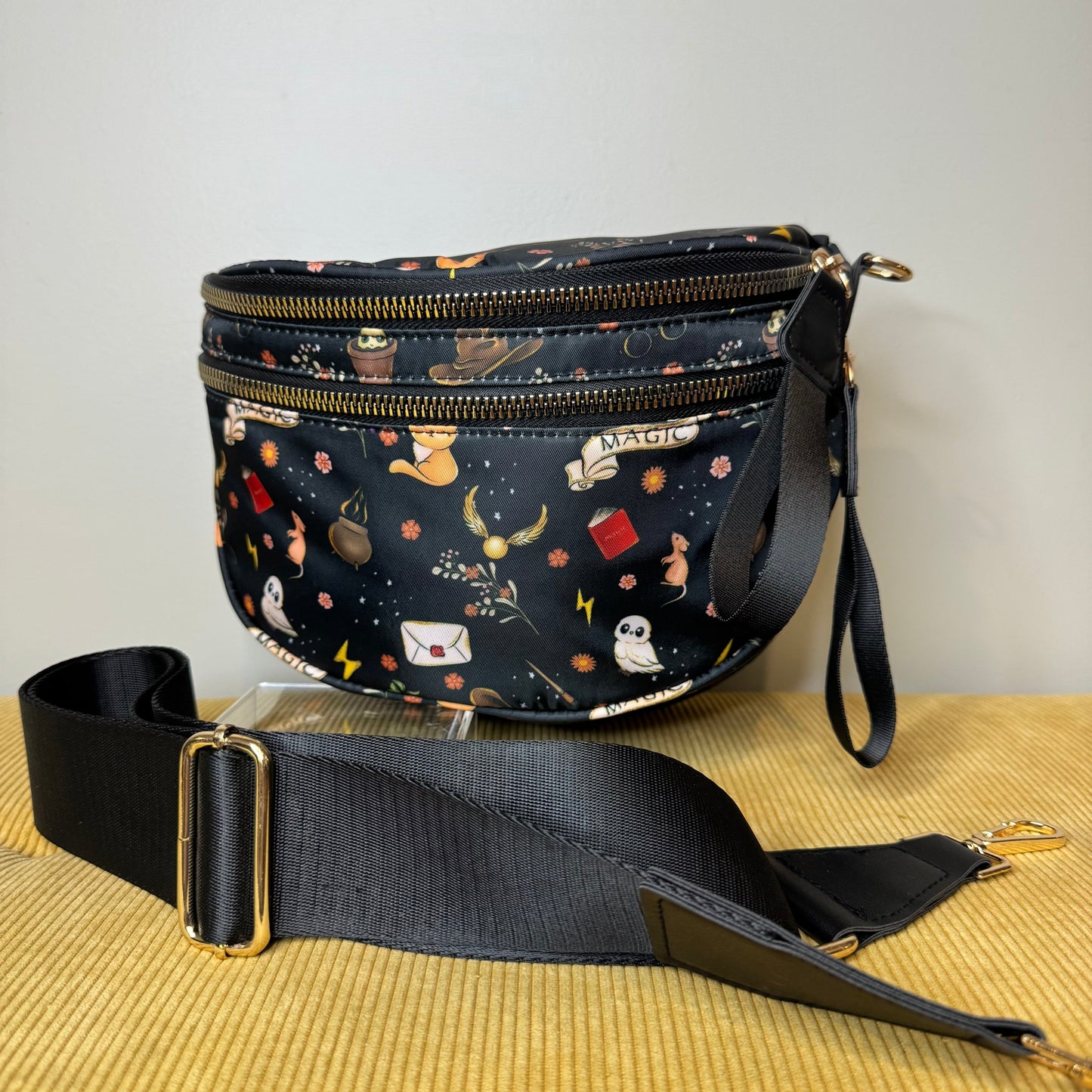 The Roni Nylon Crossbody - Magic