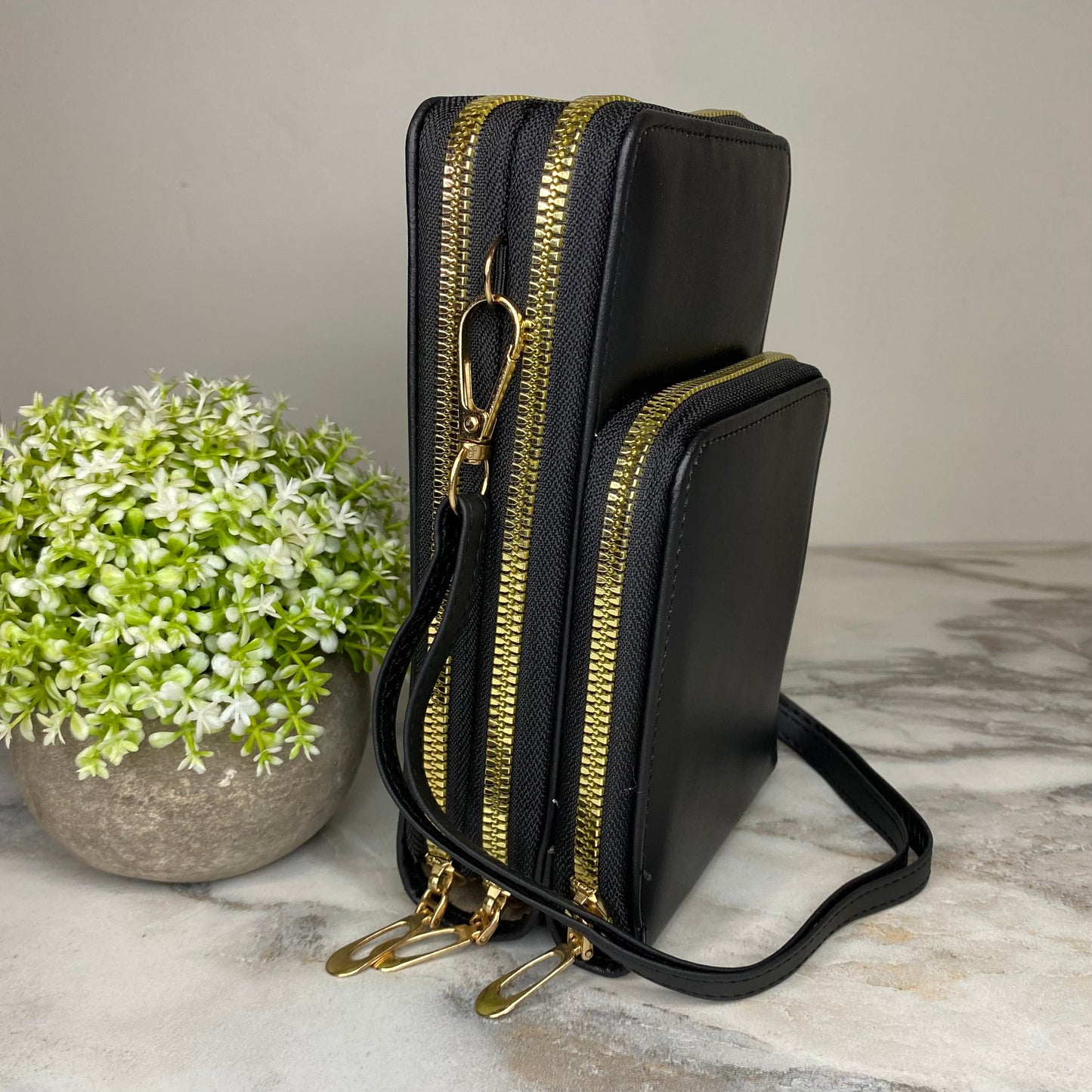 Ivy Crossbody Wallet + Purse - Black