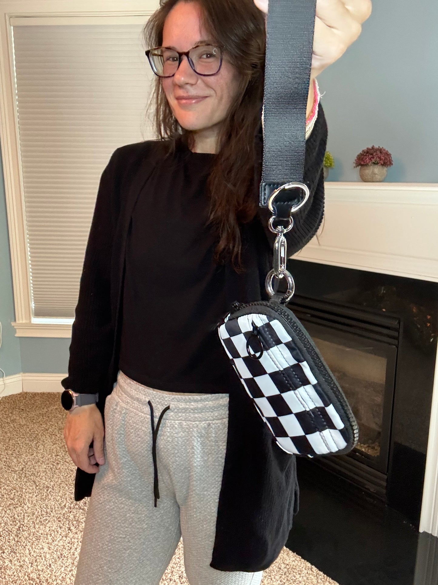 Rue - Nylon Wristlet Wallet - Checkered