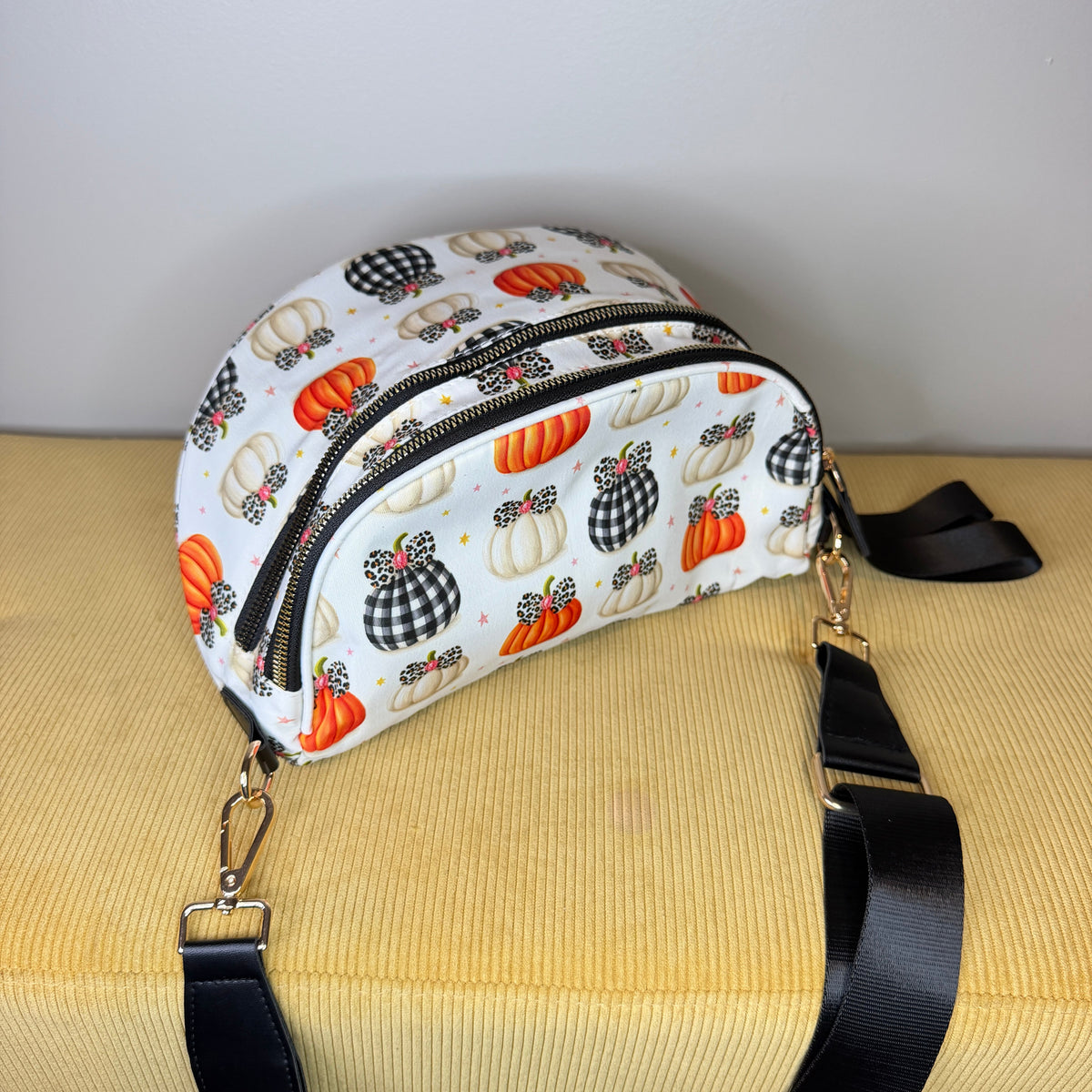 The Roni Nylon Crossbody - Halloween Fall - Bow Pumpkin